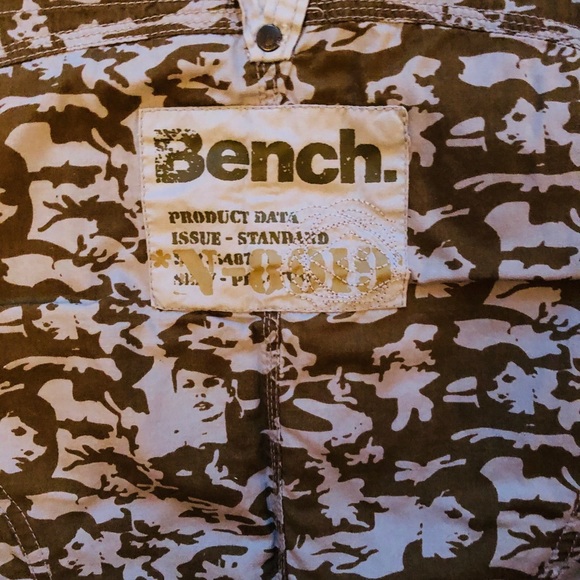 Military Style Bench Skirt - Picture 3 of 5